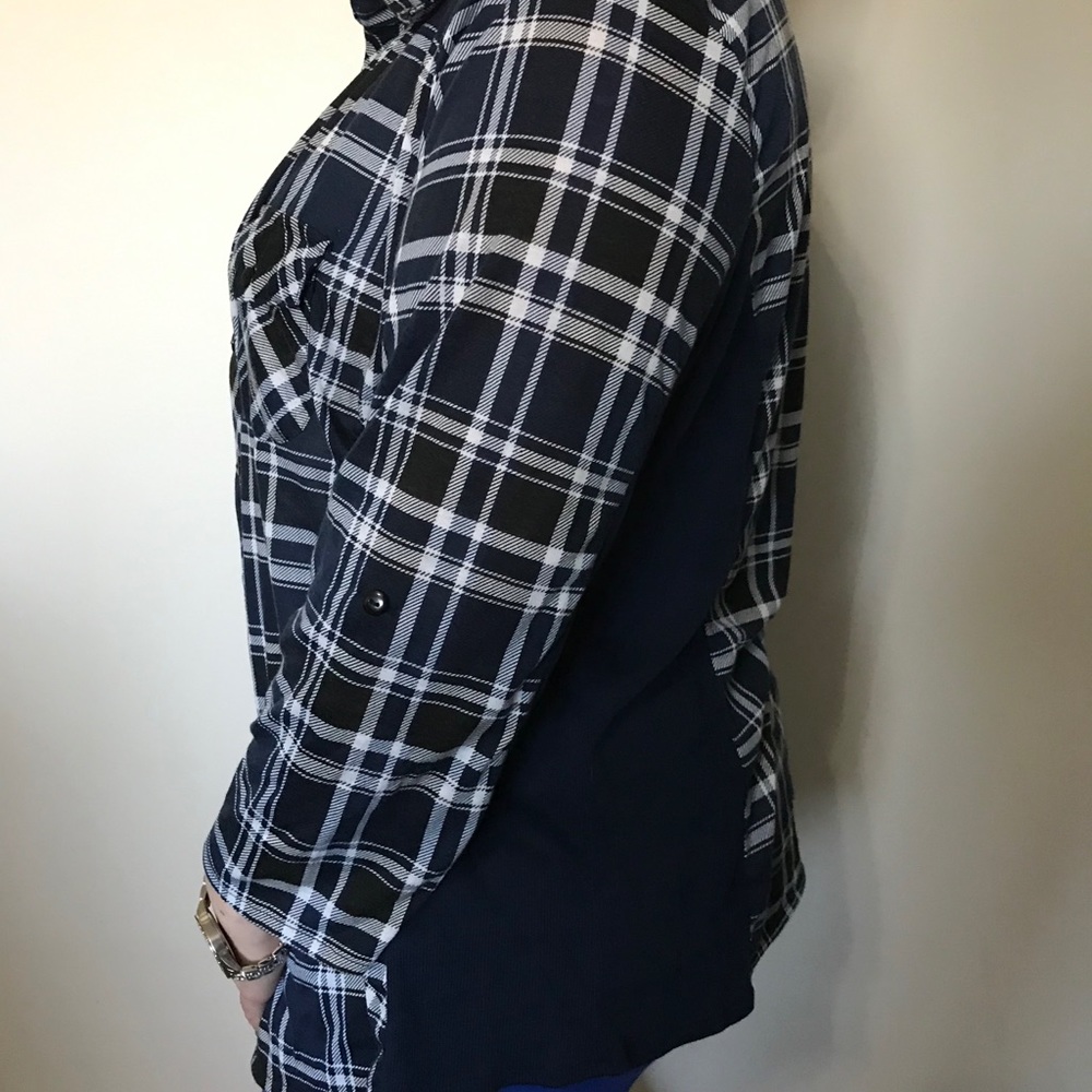 ▪️Basic Blue Cardigan▪️ - Picture 2 of 3